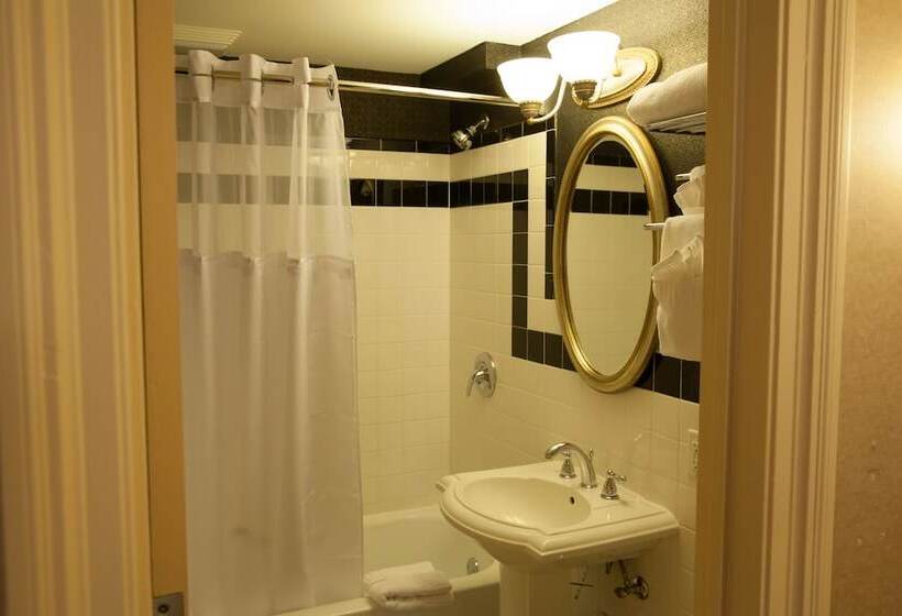 חדר דלוקס, Ambassador Hotel Milwaukee, Trademark Collection By Wyndham