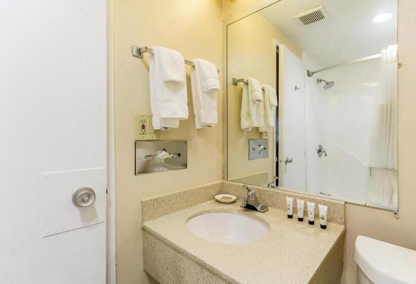 Люкс, Countryside Suites Kansas City Independence I 70 East Sports Complex