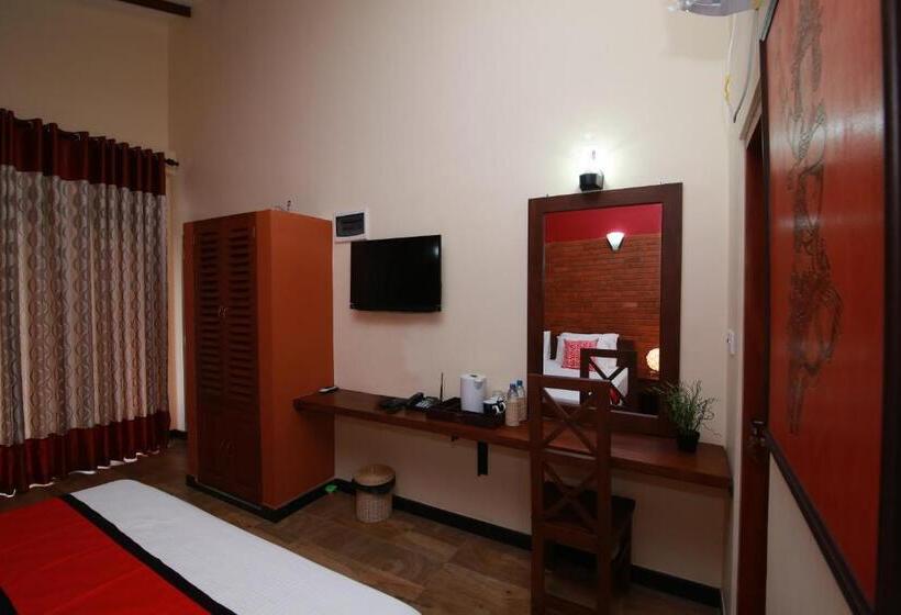 Quarto Estandar com Sacada, Athithi Villa
