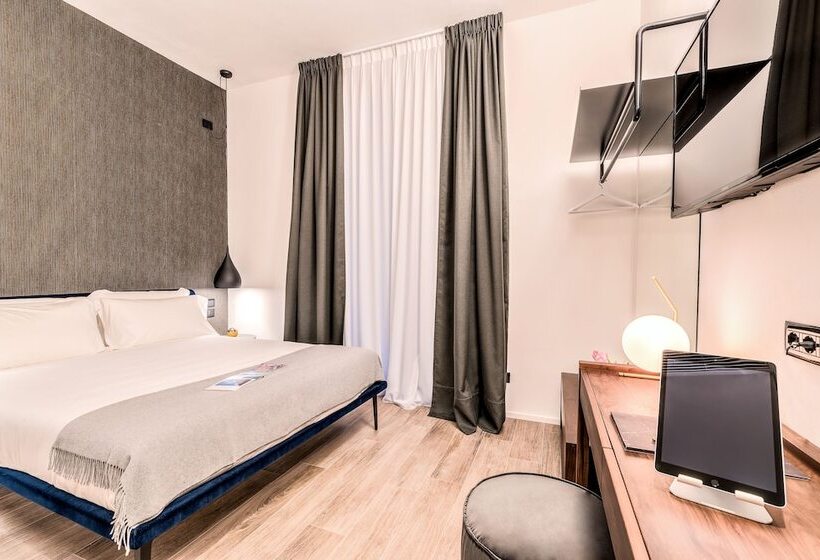 غرفة ديلوكس مطلة على المدينة, La Spezia By The First  Luxury Rooms & Suites