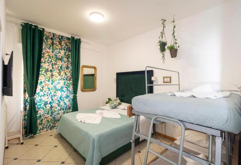 اتاق استاندارد چهار تخته, Vitti S Home Verona 3