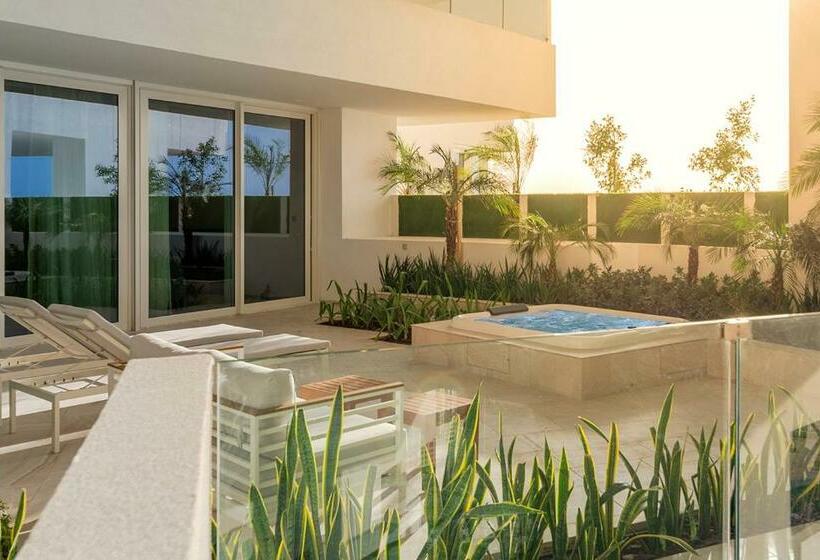 Suite with Hot Tub, Five Jumeirah Village