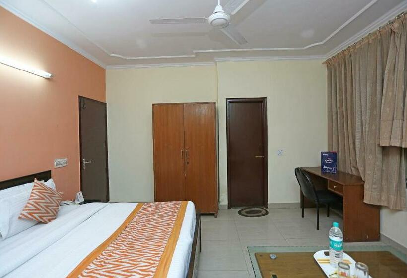 اتاق کلاسیک سه تخته, O Kalkaji Residency Bnb Near Lotus Temple