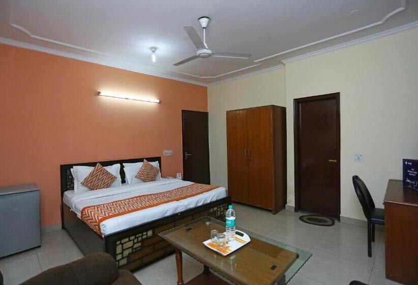 اتاق کلاسیک سه تخته, O Kalkaji Residency Bnb Near Lotus Temple