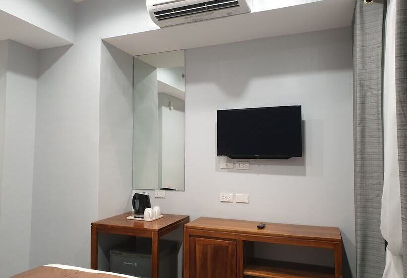 اتاق سوپریور, Leez Inn Makati