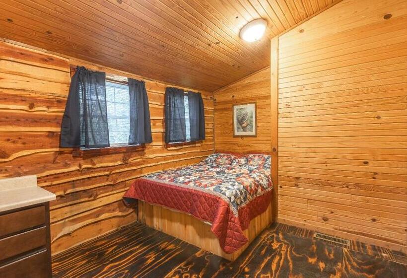 Номер Economy, Meramec River Resort