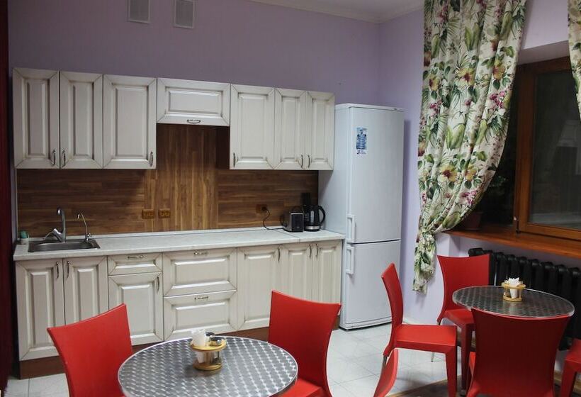 공동 객실, Boutique Hostel Be Happy
