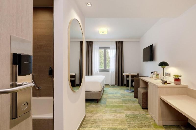 스위트 킹사이즈 침대, Best Western Plus Ambassador Suites