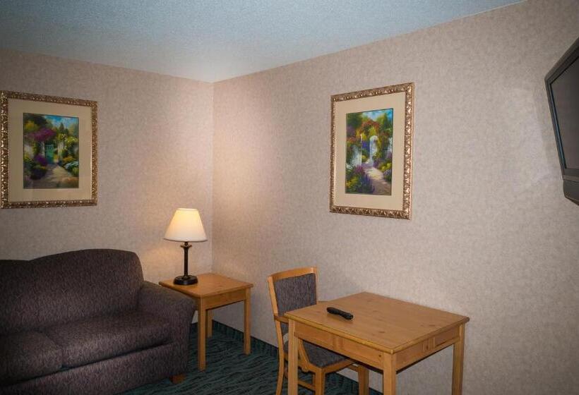 带大床的套房, Best Western Plus Executive Court Inn & Conference Center
