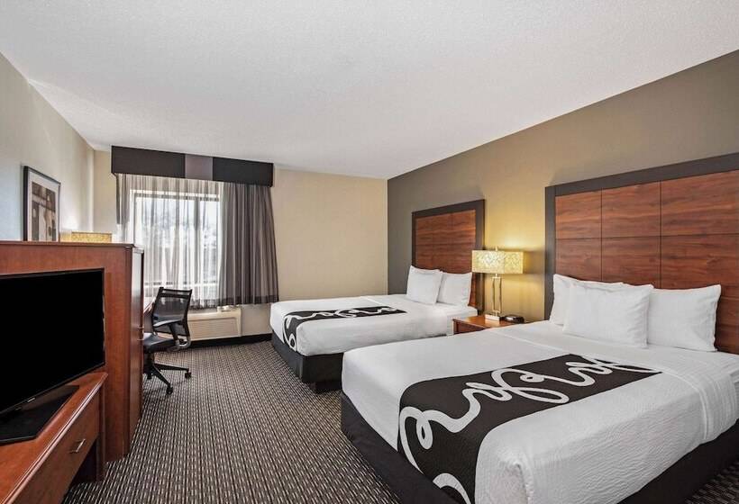 Номер Deluxe, La Quinta By Wyndham N Little Rock   Mccain Mall