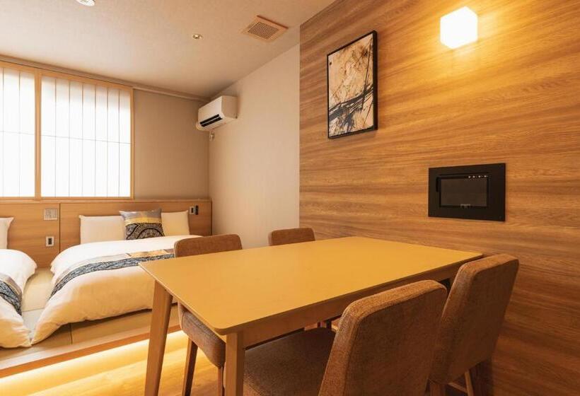 Quarto Estandar, Grand Base Iolani