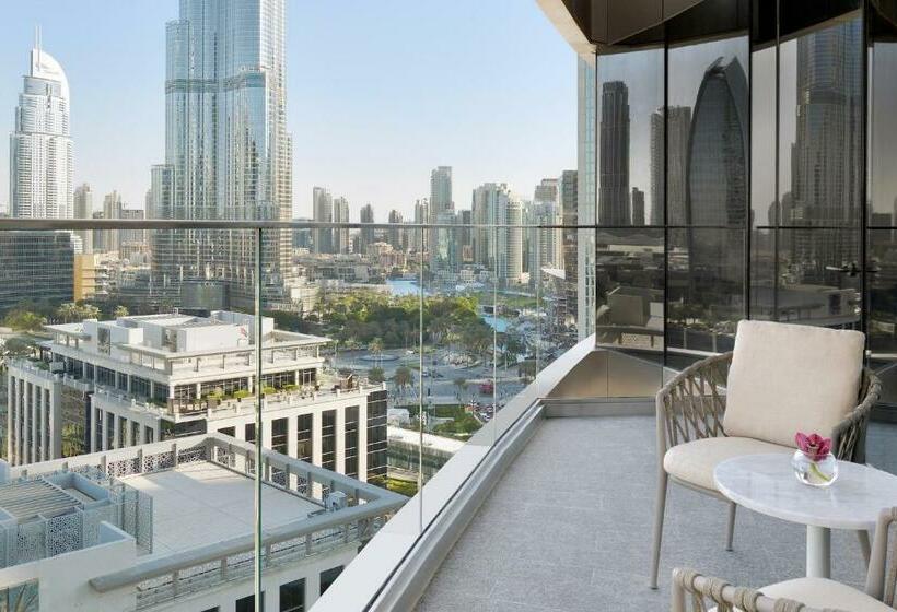 اتاق پرمیوم, Address Sky View