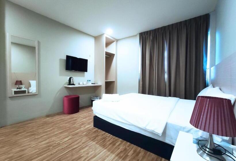 Quarto Estandar, Princess
