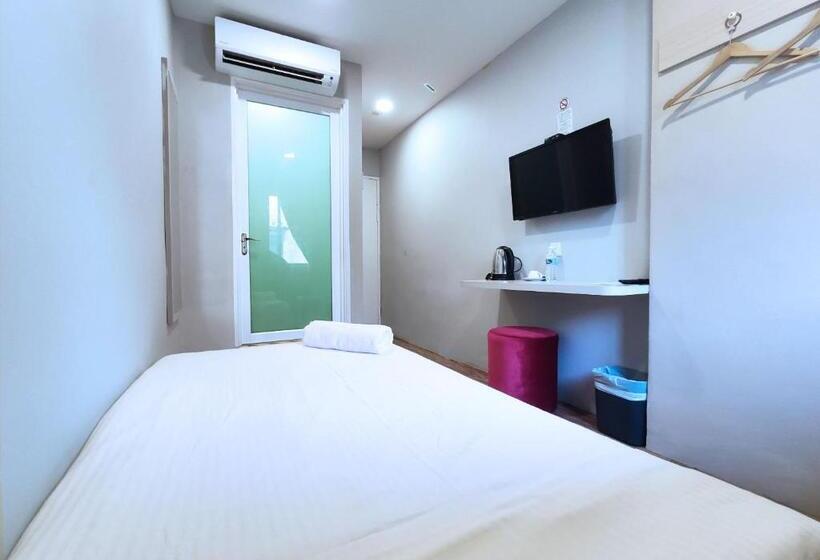 Quarto Estandar Individual, Princess