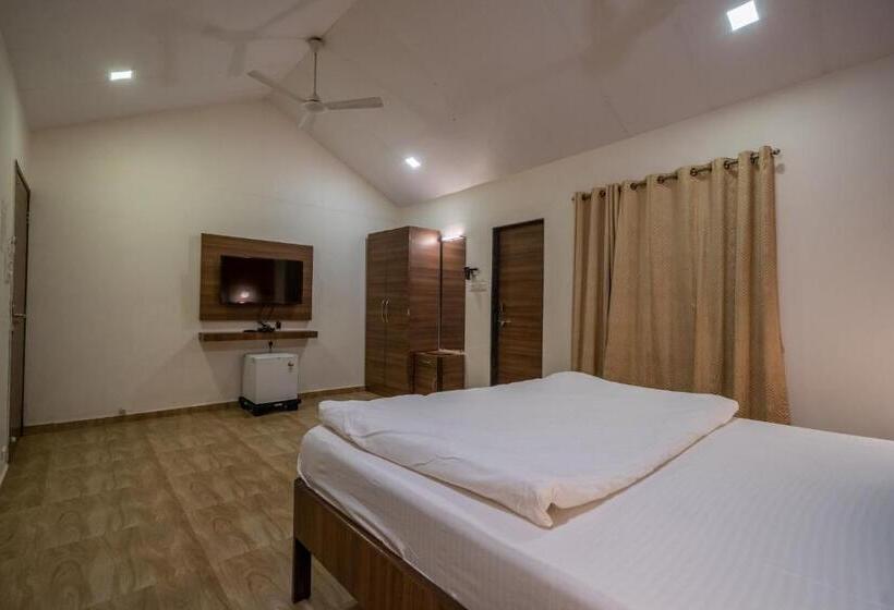 کابین, Green Velvet Resort Near Pawna Lake