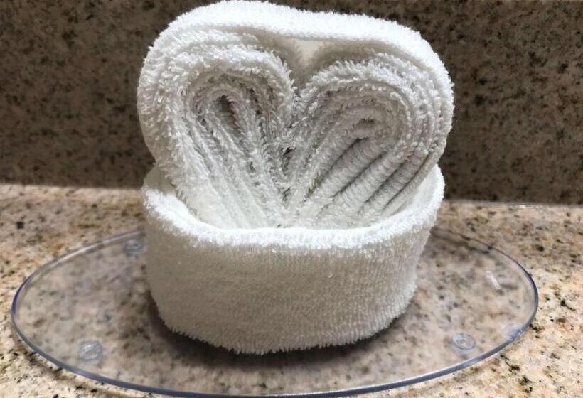 스위트, Best Western Inn & Suites Monroe