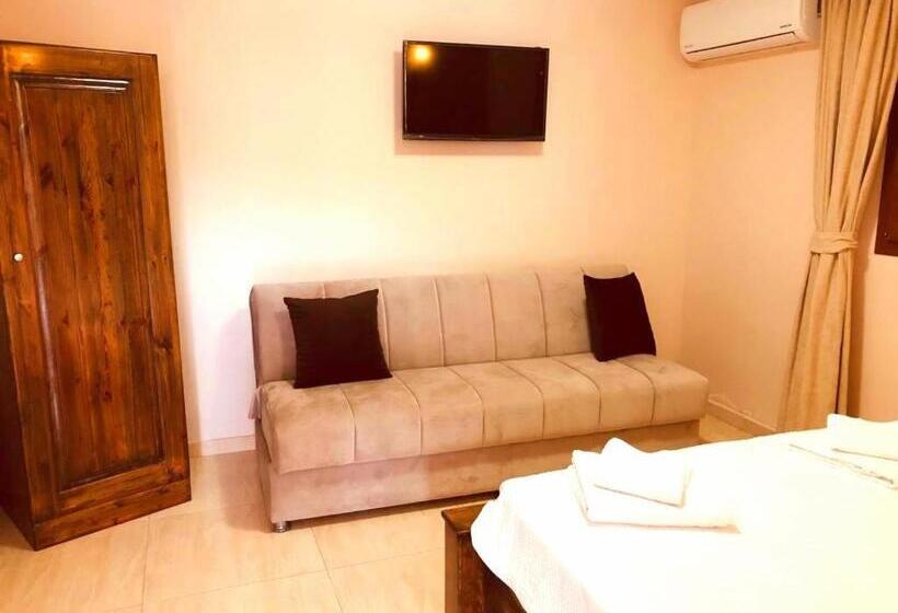Triple Room Sea View, Paradise Karpaz Hotel & Restaurant