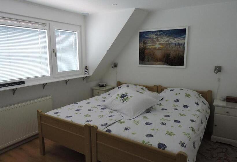 Номер Deluxe, B&b  Four Seasons