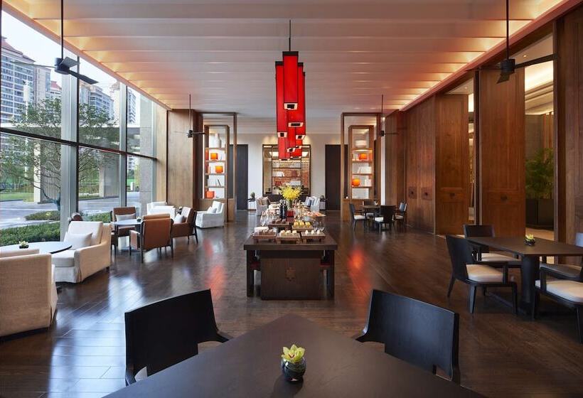 اتاق کلاب, Hyatt Regency Zhuzhou
