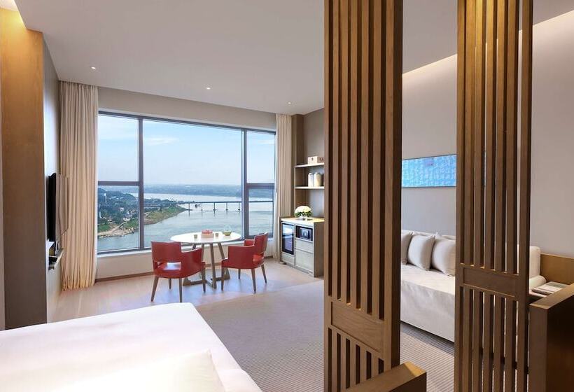 اتاق استاندارد با چشم‌انداز رودخانه, Hyatt Regency Zhuzhou