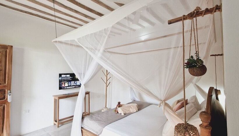 اتاق لوکس, Arya Boutique Resort