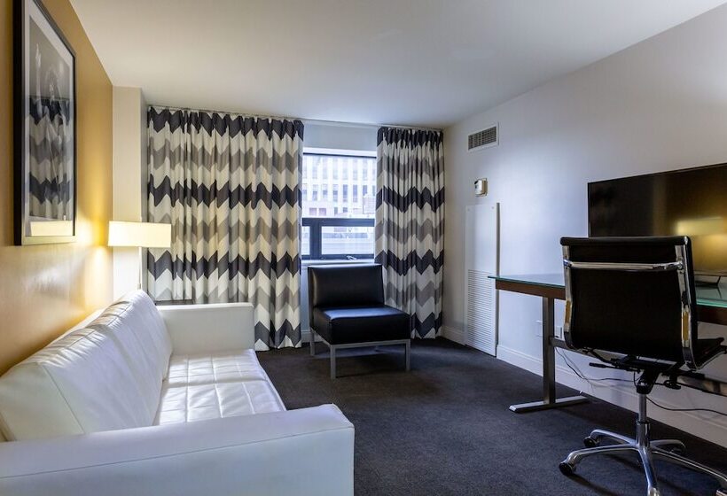 景色の見えるスイートルーム, Comfort Inn & Suites Baltimore Inner Harbor