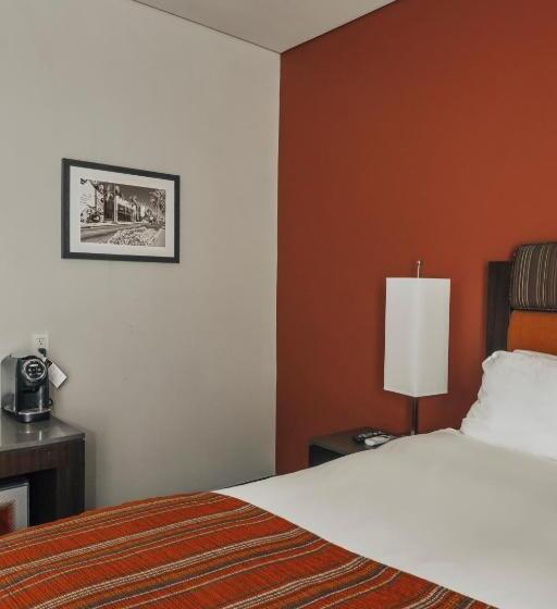 Классический Номер, Sirtaj   Beverly Hills