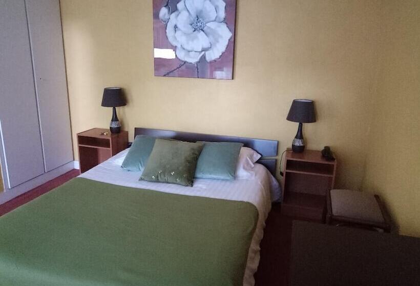 Номер Стандарт, L Hostellerie De La Rivière