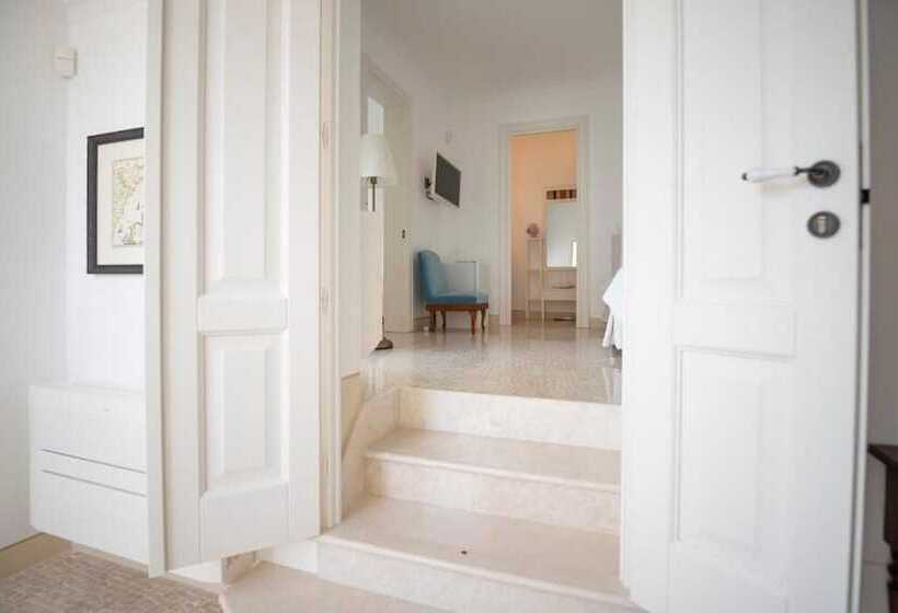اتاق سوپریور, Relais Carlo Alberto