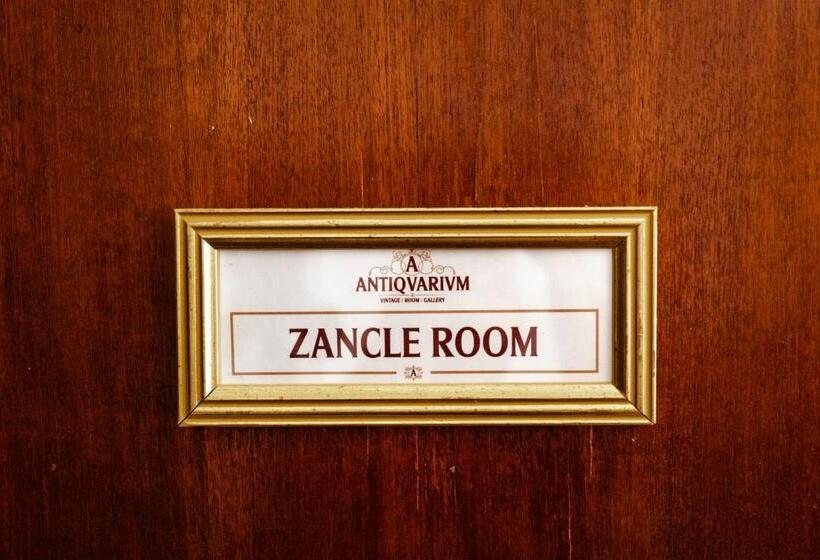 اتاق استاندارد با تخت بزرگ, Antiquarium Messina