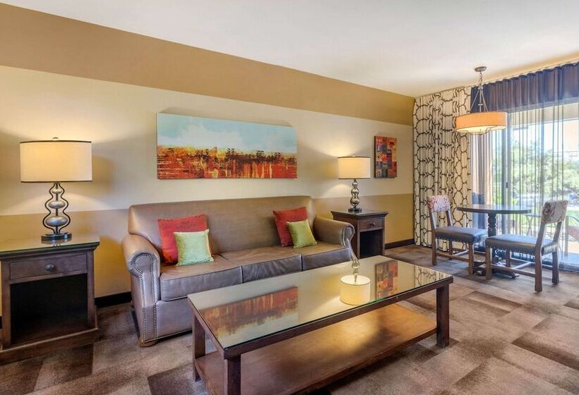 Люкс, Carlton Oaks Lodge, Ascend Hotel Collection