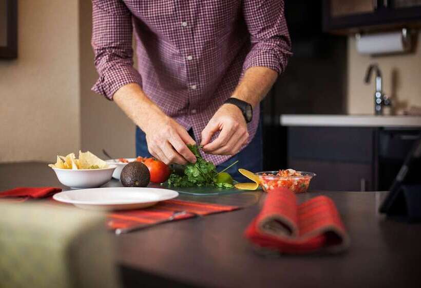 스위트, Sonesta Simply Suites Austin The Domain Area