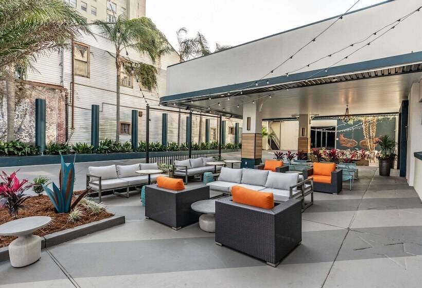 스탠다드 룸 더블 침대 2개, St Charles Coach House, Ascend Hotel Collection