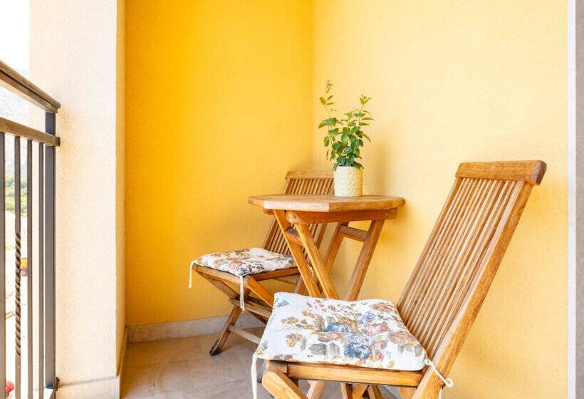 آپارتمان 1 خوابه, Apart Hotel Ms Katunjanin