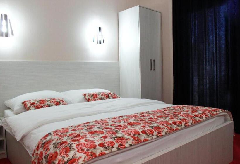 اتاق استاندارد یک نفره, Villa Grande