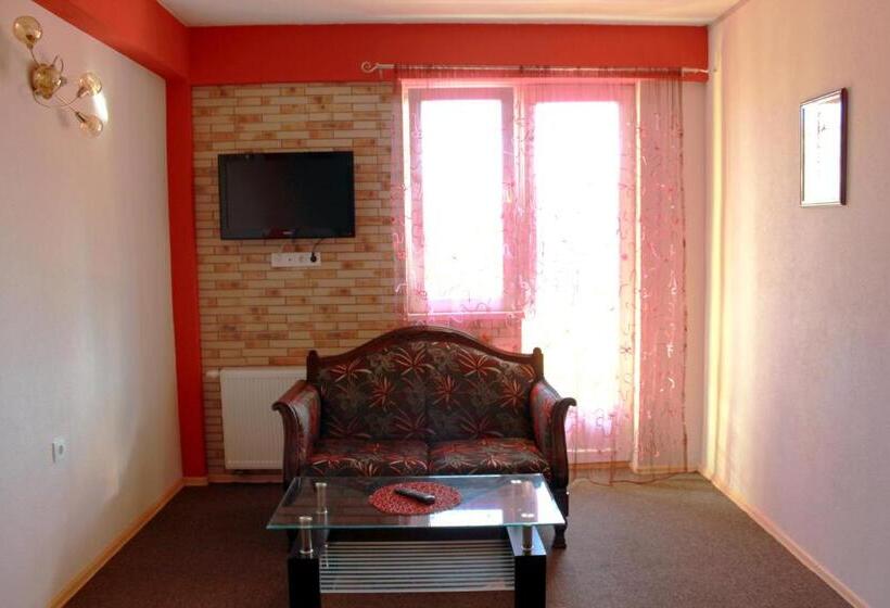 آپارتمان 1 خوابه با تراس, Villa Grande