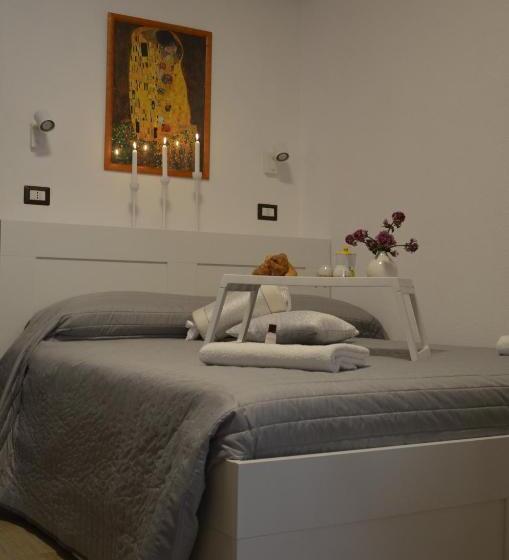 اتاق استاندارد با وان آب گرم, B&b La Casa Sulla Roccia