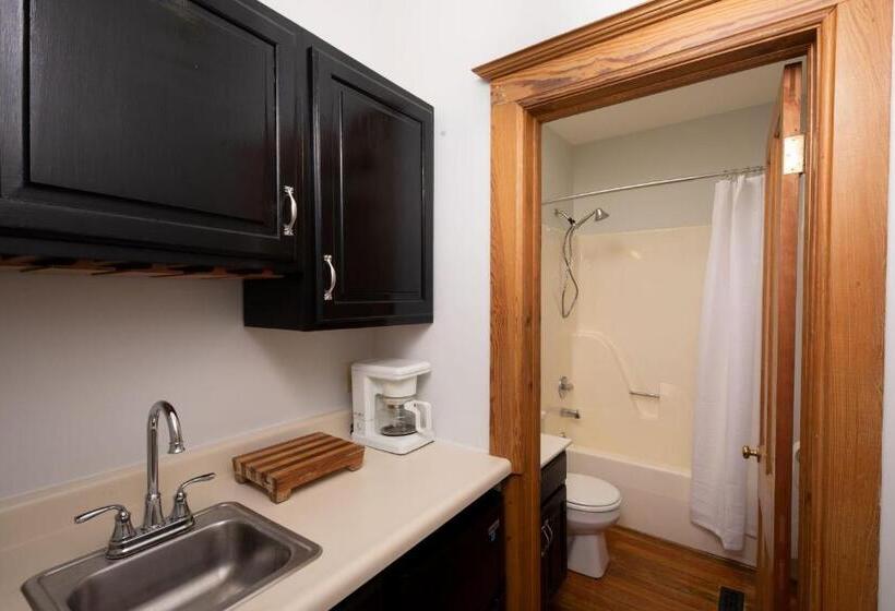 프레지덴셜 스위트, Riverboat Suites