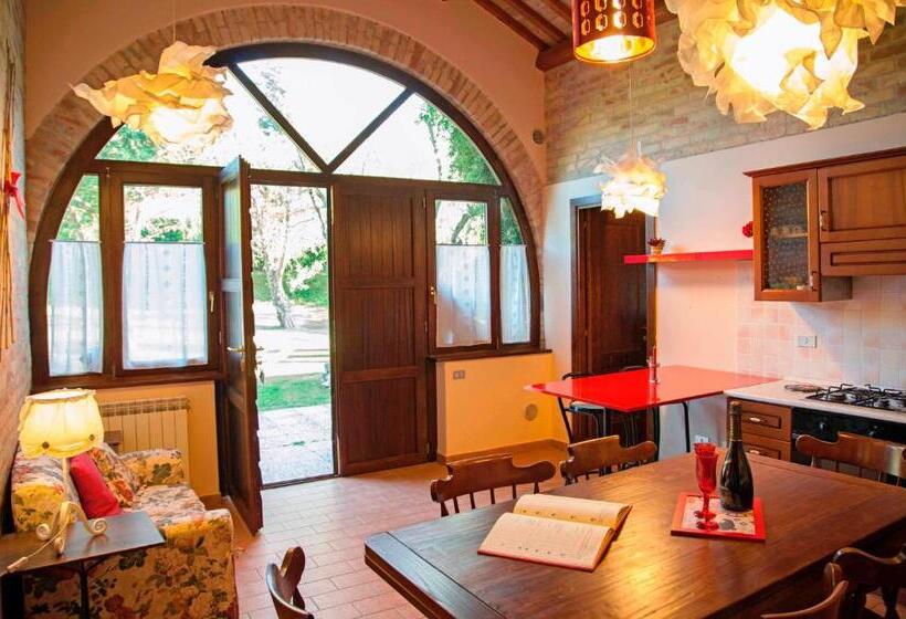 آپارتمان 3 خوابه, Agriturismo Terralieta