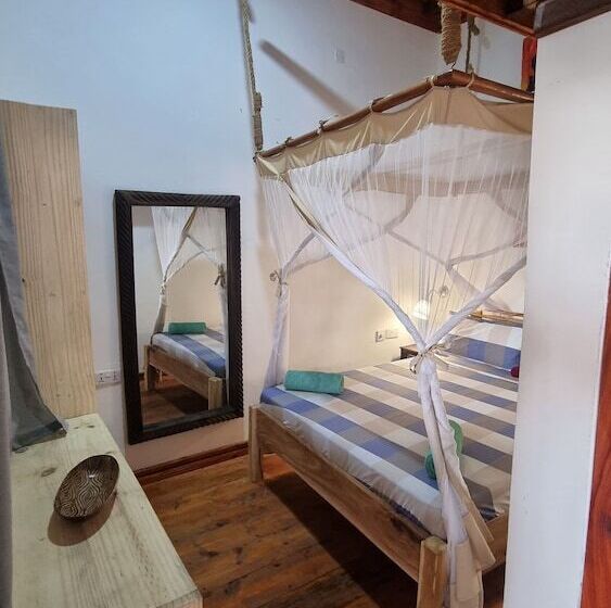 Economy Triple Room, Salama & Mbuyuni Bungalows