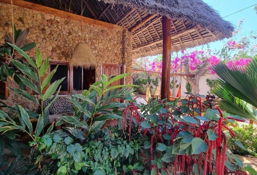 Economy Triple Room, Salama & Mbuyuni Bungalows