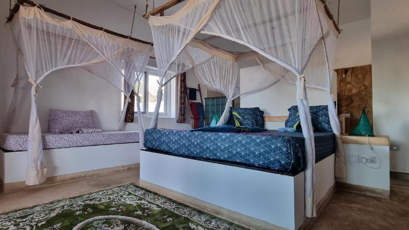بانگلوی لوکس, Salama & Mbuyuni Bungalows