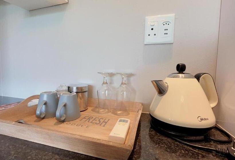 اتاق استاندارد, Niche Guesthouse