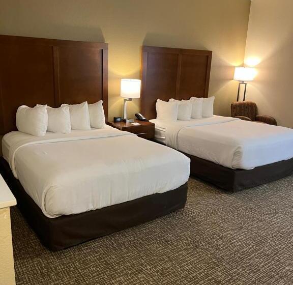 سوییت, Wingate By Wyndham Pittsburgh West Mifflin