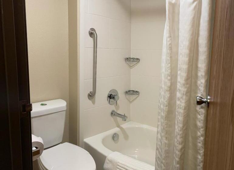 سوییت, Wingate By Wyndham Pittsburgh West Mifflin