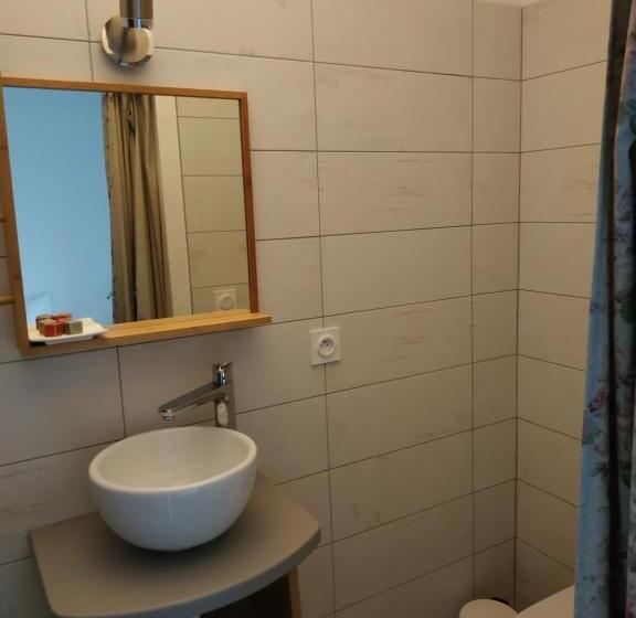 חדר סטנדרט עם מרפסת, Maison Hordago Chambres D'hôtes