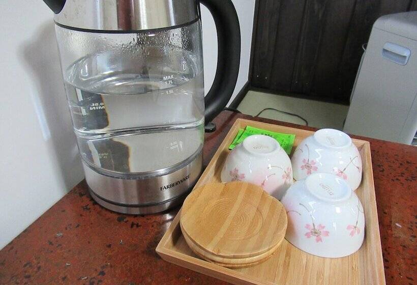 اتاق خانوادگی, Aki Kokubunji Shukubou
