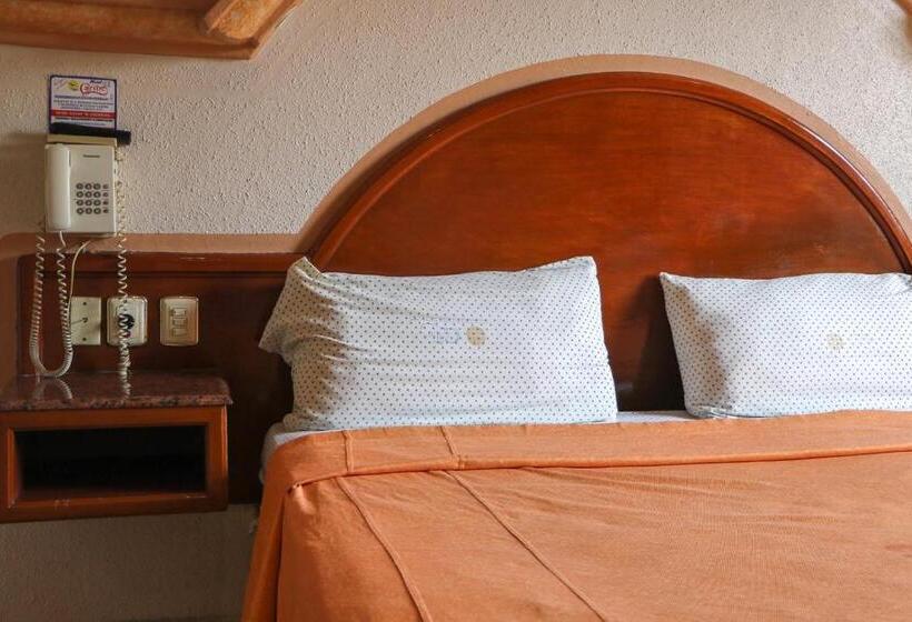 اتاق استاندارد با تخت بزرگ, Motel Caribe