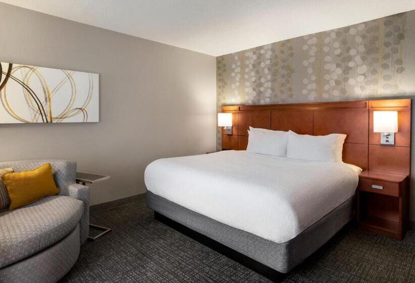 스탠다드 룸 킹사이즈 침대, Courtyard Tupelo