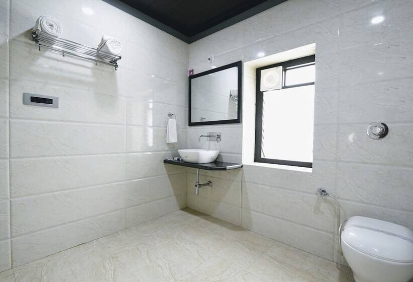 Номер Deluxe, Agroha